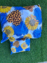 Load image into Gallery viewer, 19x24 Denim Sunflower Poly Mailer qty 10