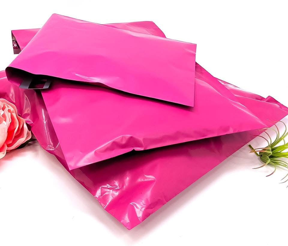 19x24 Poly mailers qty 25